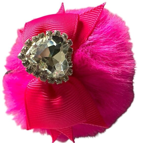 Luxury Fluffy Pom-Pom Charm with Sparkle with Heart Accent - Picture 13 of 16